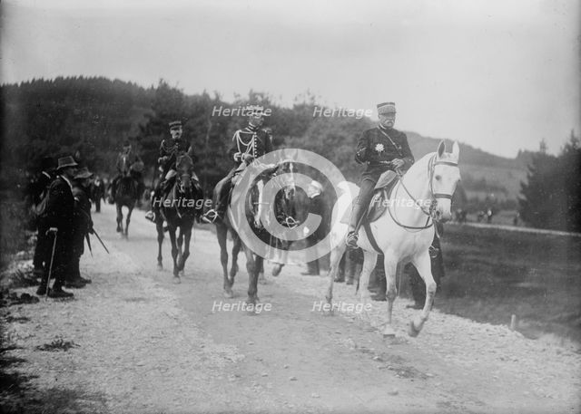 Gen. Pau, 19 Oct 1914. Creator: Bain News Service.