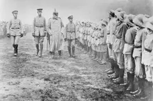 Gen. Von Stenglin and Boy Scouts, Berlin, between c1910 and c1915. Creator: Bain News Service