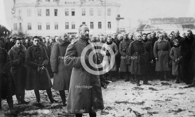 Gen. Zeligowski at mass, Vilna, between c1915 and c1920. Creator: Bain News Service.