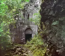 General view of Dabskii Monastery, between 1905 and 1915. Creator: Sergey Mikhaylovich Prokudin-Gorsky