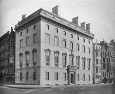 General exterior view, house of Mrs William Hayward, New York, 1922