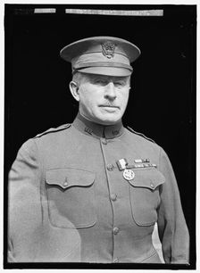 General Leonard Wood, between 1910 and 1920. Creator: Harris & Ewing