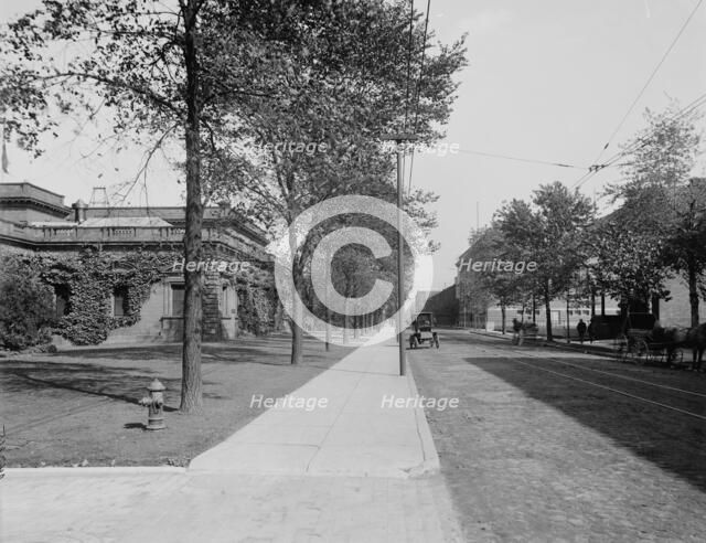 General offices, Hiram Walker & Sons, Walkerville, Ont., between 1905 and 1915. Creator: Unknown.