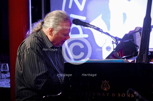 Geoff Castle, Pizza Express, Dean St, London, 2015. Artist: Brian O'Connor.