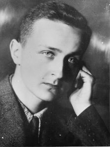 Georgy Efron, 1940