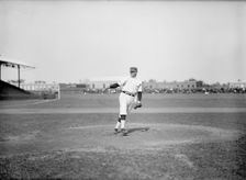 George Mullin, Washington Al (Baseball), 1913. Creator: Harris & Ewing