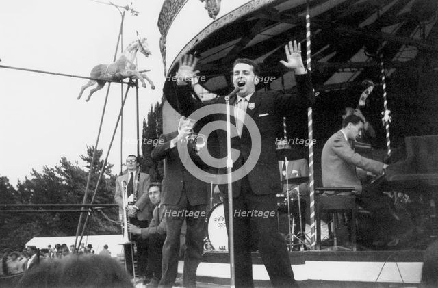 George Melly with Mick Mulligan Band, Beaulieu Jazz Festival, Hampshire, 1960. Creator: Brian Foskett.