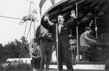 George Melly with Mick Mulligan Band, Beaulieu Jazz Festival, Hampshire, 1960. Creator: Brian Foskett