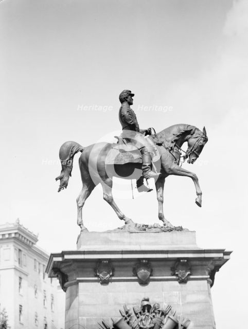 George B. McClellan - Equestrian statues in Washington, D.C., between 1911 and 1942. Creator: Arnold Genthe.