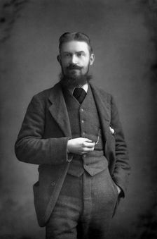 George Bernard Shaw (1856-1950) Irish dramatist, critic and Fabian, 1893.Artist: W&D Downey