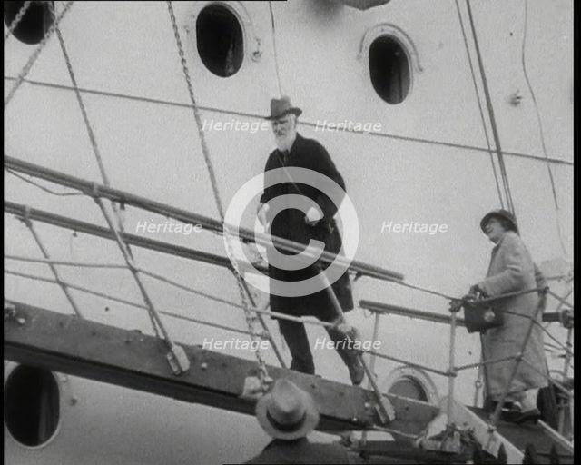 George Bernard Shaw and a Woman Climbing a Gangplank, 1930s. Creator: British Pathe Ltd.