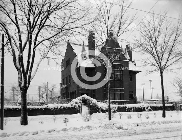 George Gough Booth residence, Detroit, Mich., between 1900 and 1905. Creator: Unknown.