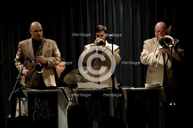 George Hogg, Olly Wilby and Andy Rogers, Watermill Jazz Club, Dorking, Jan 2016. Artist: Brian O'Connor.