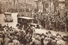 George VI and Queen Elizabeth leave Buckigham Palace to holiday in Windsor 1937. Creator: Unknown