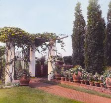 George Warrington Curtis house, Southampton, New York, 1914 or 1915. Creator: Frances Benjamin Johnston