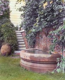 George Warrington Curtis house, Southampton, New York, 1914 or 1915. Creator: Frances Benjamin Johnston