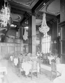 Georgian Hotel, New York, N.Y., between 1900 and 1905. Creator: William H. Jackson