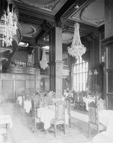 Georgian Hotel, New York, N.Y., between 1900 and 1905. Creator: William H. Jackson