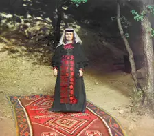 Georgian woman, between 1905 and 1915. Creator: Sergey Mikhaylovich Prokudin-Gorsky
