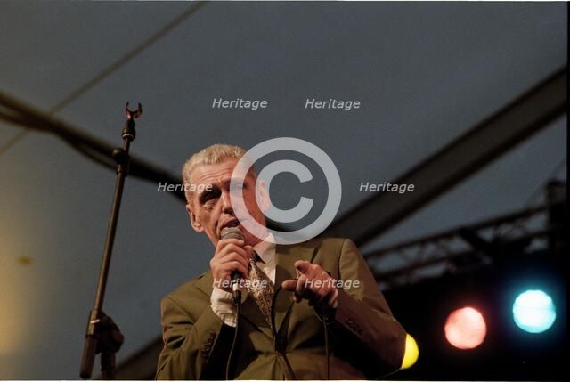 Georgie Fame, Brecon, 2005.   Artist: Brian O'Connor.