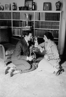 Geraldine Farrar & Lou Tellegen, between 1916 and c1920. Creator: Bain News Service