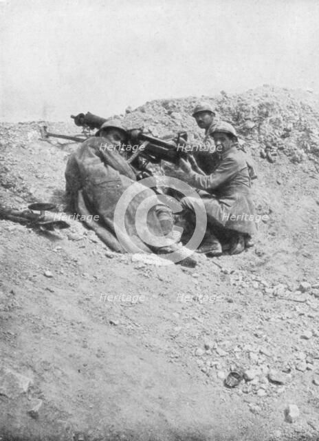 German machine-gun being used against the enemy, Verdun, France, 1917. Artist: Unknown