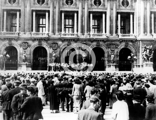 German military band giving a concert, occupied Paris, 1940-1944. Artist: Unknown