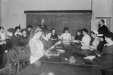 German Nurses learning Russian, between c1915 and c1918. Creator: Bain News Service