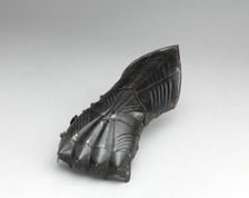 German Gothic Gauntlet for the Left Hand, South German or Austrian, ca. 1480. Creator: Unknown