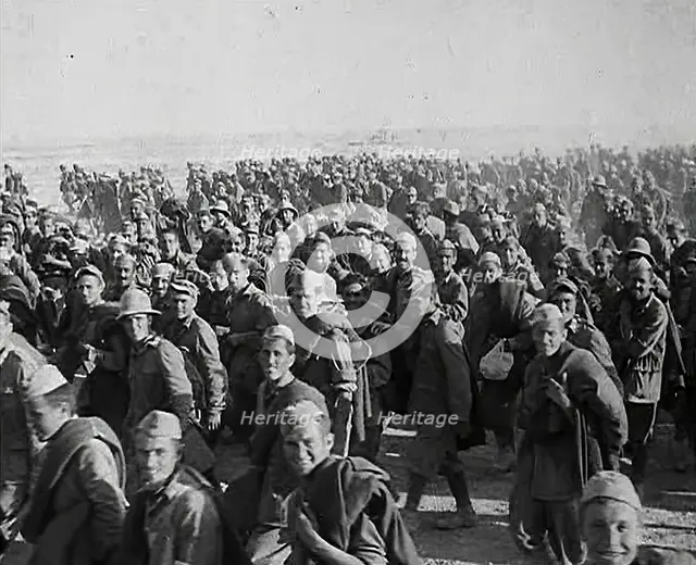 German Prisoners of War in North Africa, 1942. Creator: British Pathe Ltd.