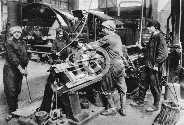 German state munition factory, World War I, 1917. Artist: Unknown