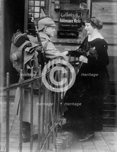 German soldier's "Auf Wiedersehen", 27 Jan 1915. Creator: Bain News Service.