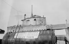 German U-boat in N.Y., 1917. Creator: Bain News Service