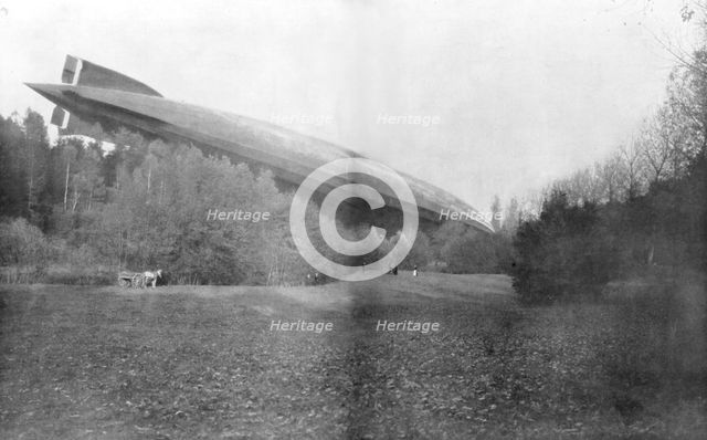 German Zeppelin L49 brought down and captured intact by the French, 20 October 1917. Artist: Unknown