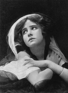 Gertie Murray, 1908-1909.Artist: Pawson