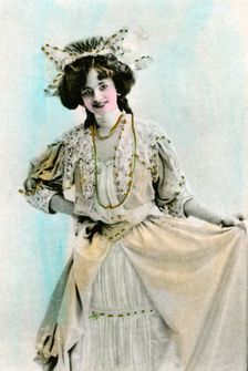 Gertie Millar (1879-1952), English actress and singer, 1906.Artist: Davidson Brothers