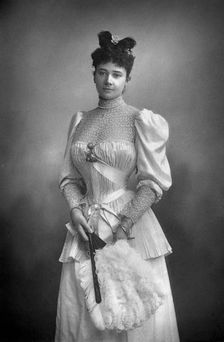 Gertrude Elizabeth Blood, Lady Colin Campbell (1857-1911), journalist and socialite, 1893.Artist: W&D Downey