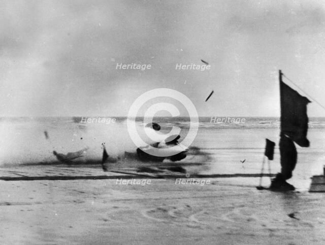 Giulio Foresti's crash at Pendine Sands, Wales, 1927. Artist: Unknown