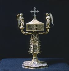 Gilded silver pyx