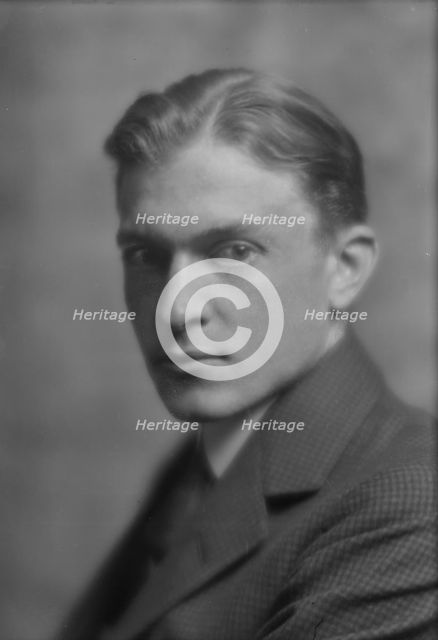 Gillmore, Mr., portrait photograph, 1915 June 7. Creator: Arnold Genthe.