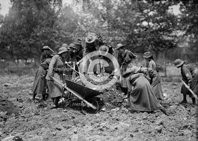 Girl Scouts Gardening, 1917. Creator: Harris & Ewing.