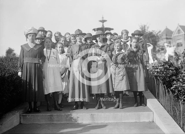 Girl Scouts - Group, 1917. Creator: Harris & Ewing.