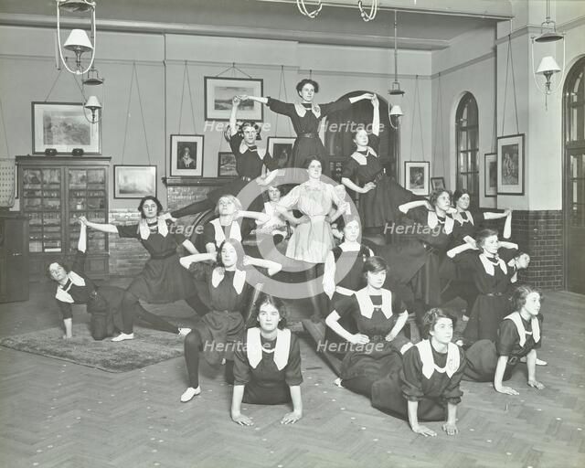 Girls posed in tableaux, Sandhurst Road Evening Institute, London, 1914. Artist: Unknown.
