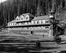 Glacier House, Selkirk Mtns., Canada, between 1900 and 1915. Creator: Unknown