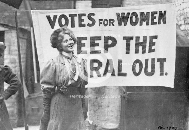 Gladice Keevil campaigning at the Manchester North West by-election, Lancashire, 1908. Artist: Unknown