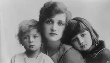 Gladys Cooper, between c1915 and c1920. Creator: Bain News Service