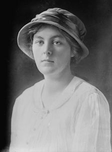 Gladys Ravenscroft, between c1910 and c1915. Creator: Bain News Service