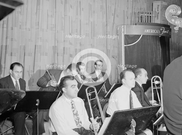 Glenn Miller Orchestra(?), New York, N.Y.(?), 1938. Creator: William Paul Gottlieb.