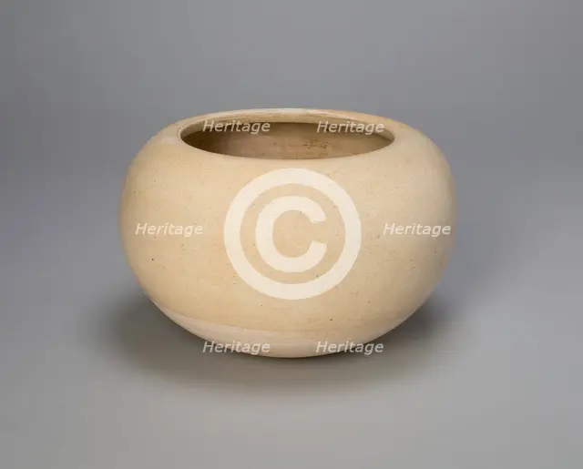 Globular Bowl, Sui (581-618) or Tang dynasty (618-907), early 7th century. Creator: Unknown.