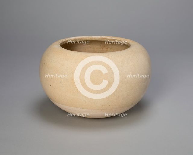 Globular Bowl, Sui (581-618) or Tang dynasty (618-907), early 7th century. Creator: Unknown.